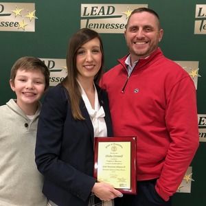 Meet your Posher, Elisha